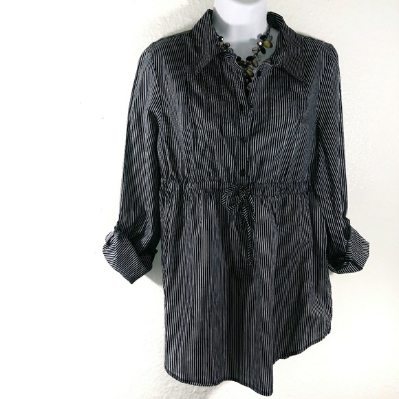 🚺 MILEY CYRUS Adjustable top - Picture 2 of 6